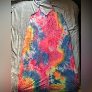 Tie-dye maxi dress